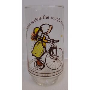 Holly Hobbie Happy Talk Coca-Cola Collector Friendship Glasse Limited Edition